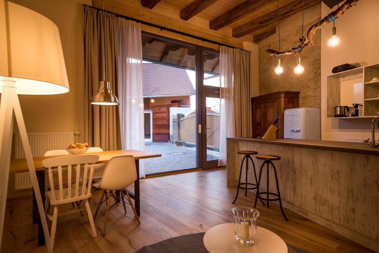 Baumgartners Dreiseithof - Historisch, Modern, Zentral Apartment Bad Krozingen Bilik gambar
