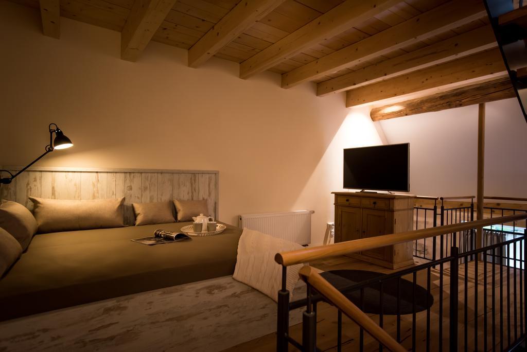 Baumgartners Dreiseithof - Historisch, Modern, Zentral Apartment Bad Krozingen Luaran gambar