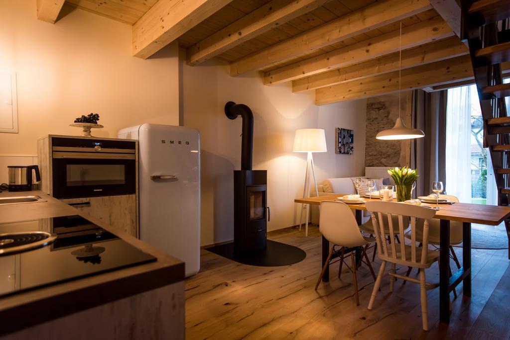 Baumgartners Dreiseithof - Historisch, Modern, Zentral Apartment Bad Krozingen Luaran gambar